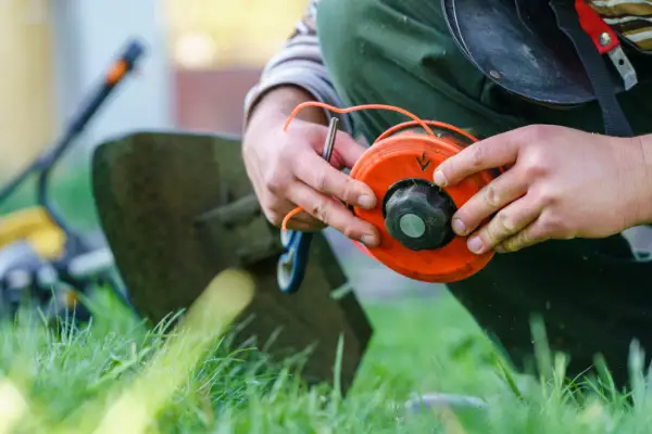 Loading trimmer line onto a trimmer head